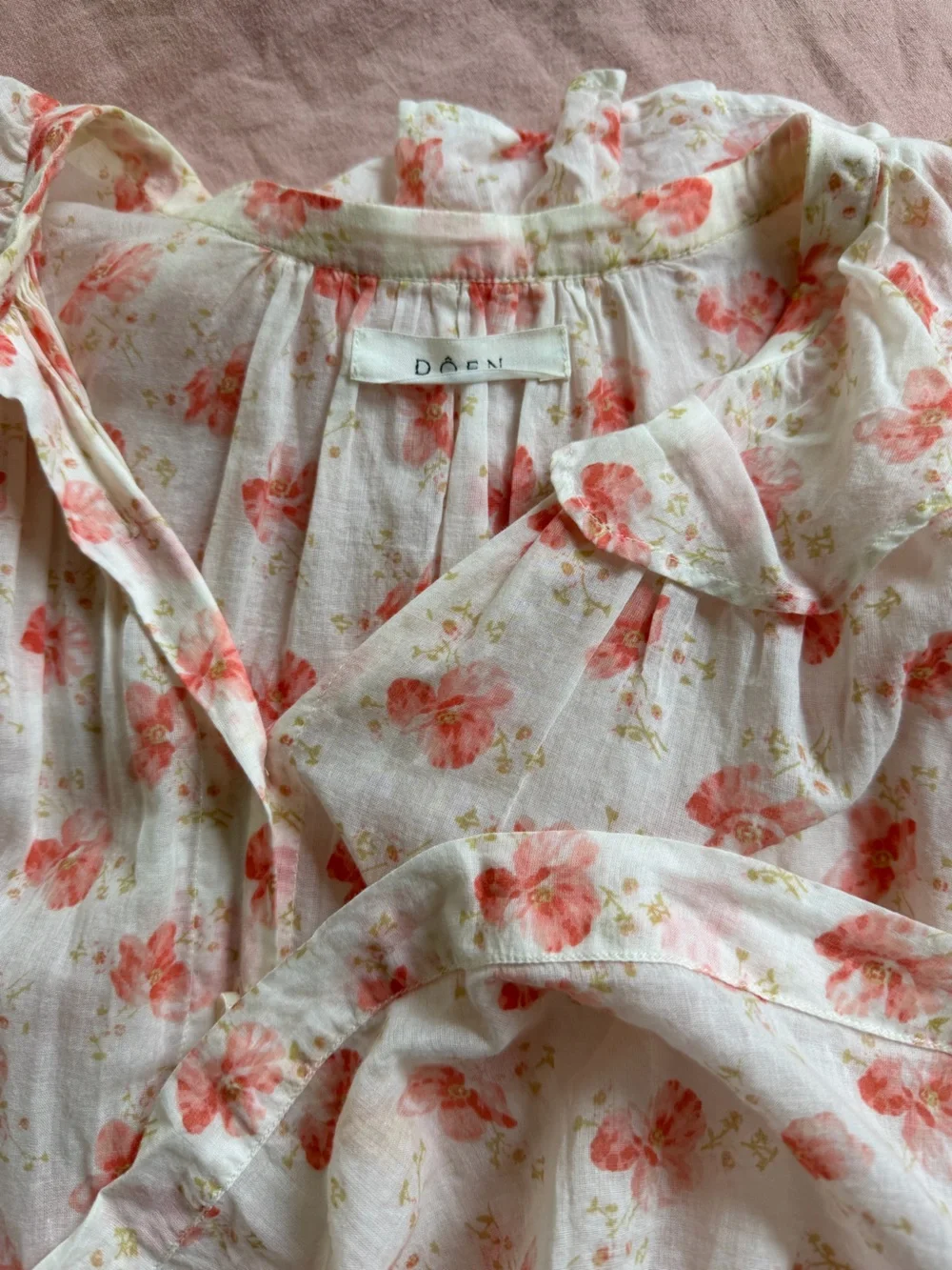 Doen Cream Blouse with Pink Floral Print - Picture 6 of 6